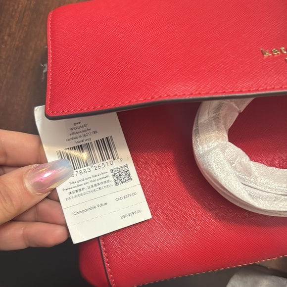 SOLD KATE SPADE ♠️ ♠️♠️ Beautiful Kate Spade in a gorgeous Candied CHERRY 🍒 R… - Picture 6 of 15